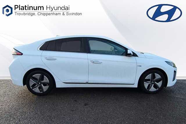 Hyundai IONIQ 1.6 GDi Hybrid Premium SE 5dr DCT