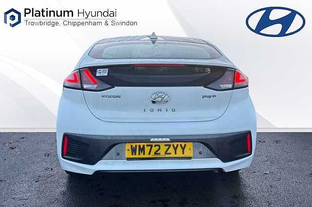 Hyundai IONIQ 1.6 GDi Plug-in Hybrid Premium 5dr DCT